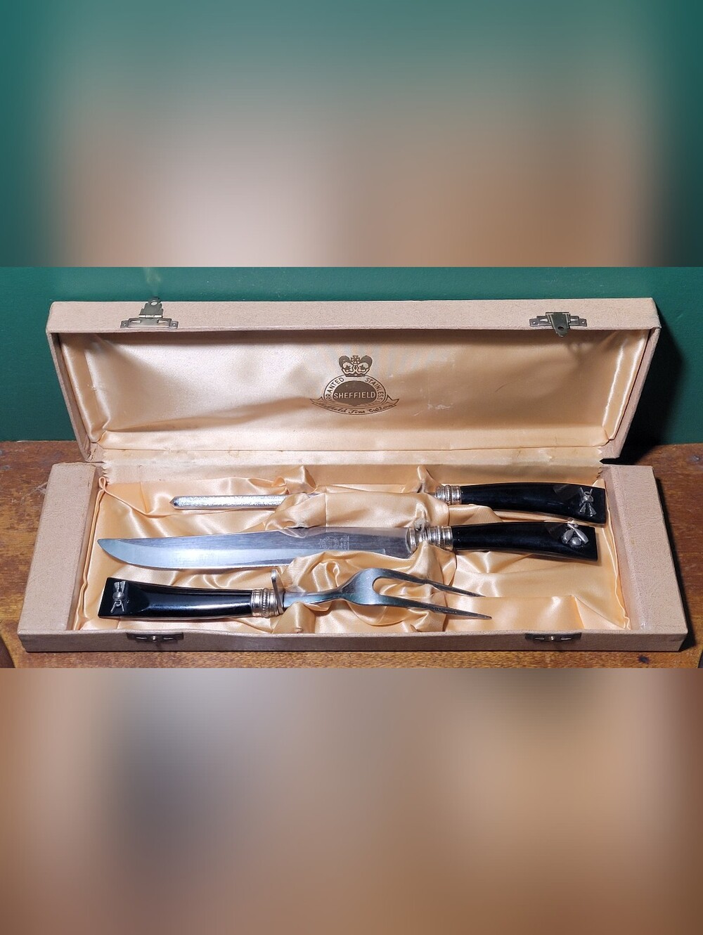 Sheffield 3-Piece Carving Set with Black Handles Orginal Case